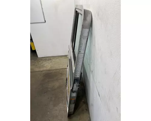 MACK CH600 Door Assembly, Front