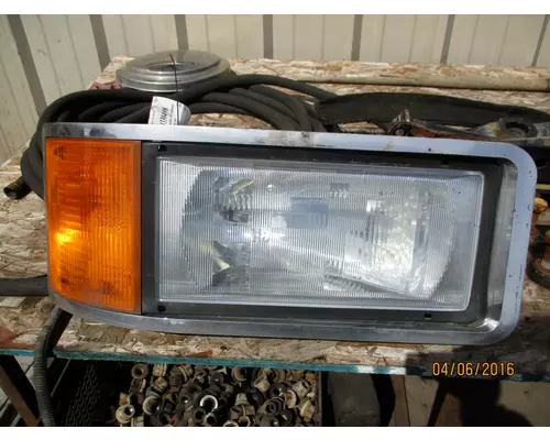 MACK CH612 1988-2005 HEADLAMP ASSEMBLY