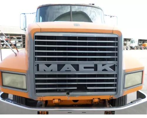 MACK CH612 1990-2006 HOOD