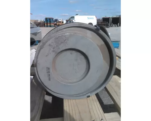 MACK CH612 AIR CLEANER