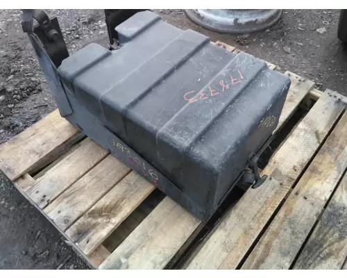 MACK CH612 BATTERY BOX