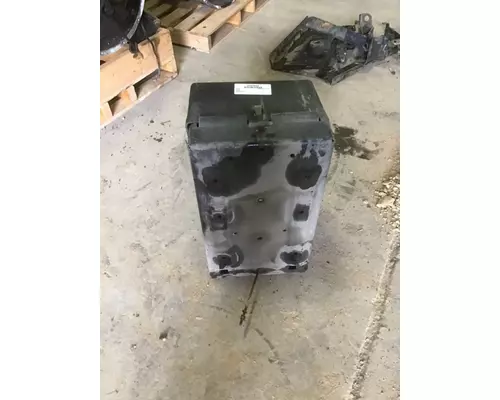 MACK CH612 BATTERY BOX