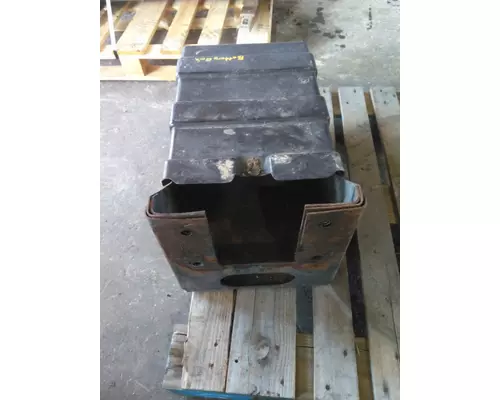 MACK CH612 BATTERY BOX