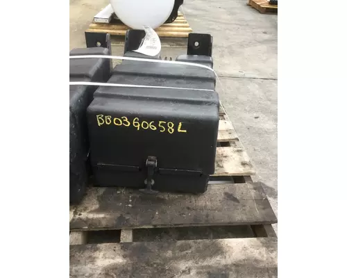 MACK CH612 BATTERY BOX