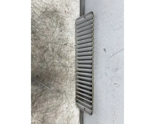 MACK CH612 Body Parts, Misc.