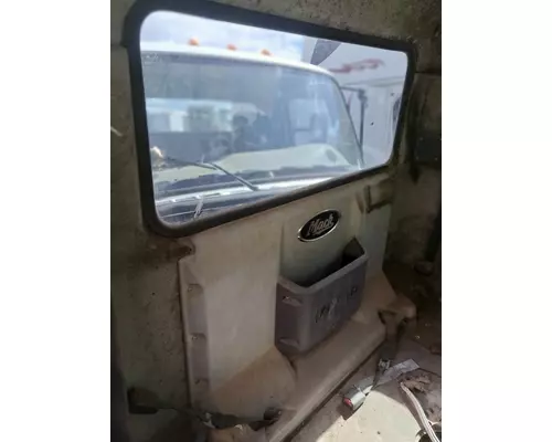 MACK CH612 Cab Mount