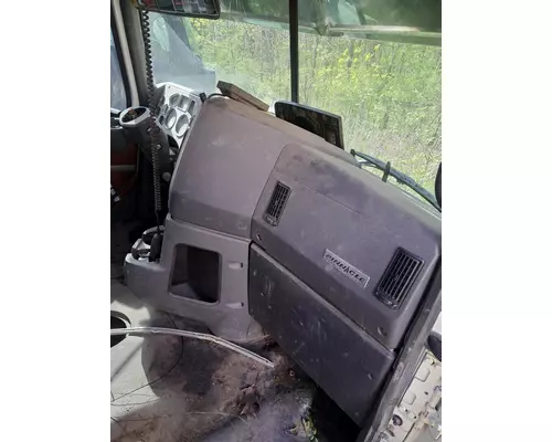 MACK CH612 Cab Mount