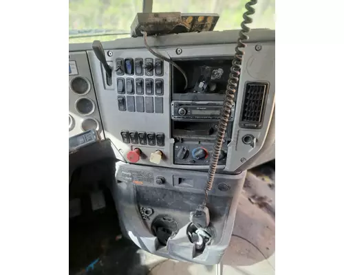 MACK CH612 Cab Mount