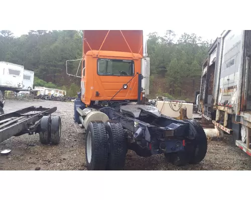 MACK CH612 Cab