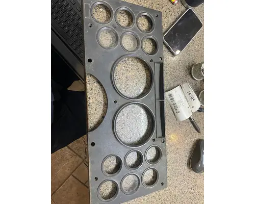 MACK CH612 Dash Panel