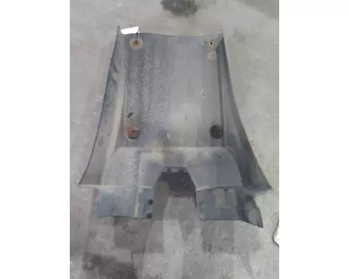 MACK CH612 FENDER, SPLASH SHIELDGUARD