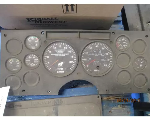 MACK CH612 GAUGE CLUSTER