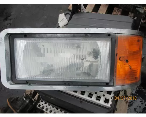 MACK CH612 HEADLAMP ASSEMBLY