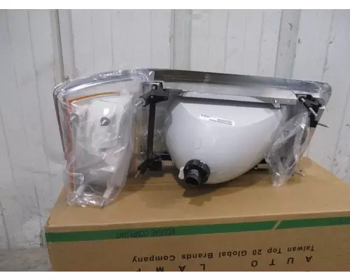 MACK CH612 HEADLAMP ASSEMBLY