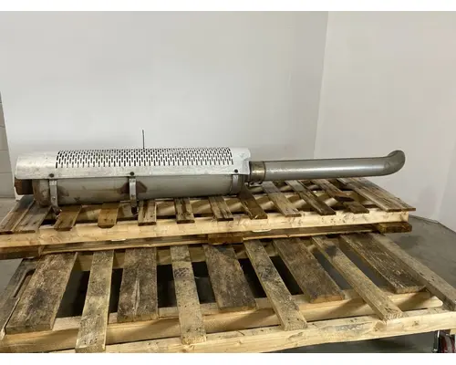 MACK CH612 Muffler
