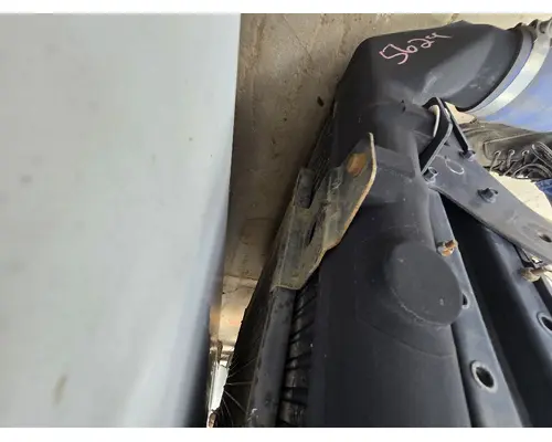 MACK CH612 Radiator Shroud