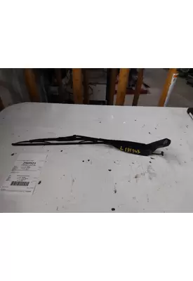 MACK CH612 WINDSHIELD WIPER ARM