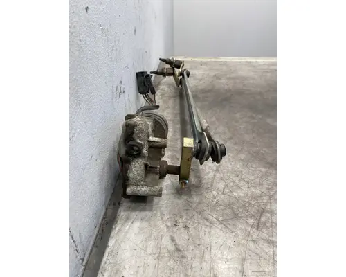 MACK CH612 Wiper Transmission