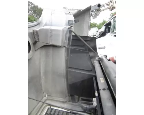 MACK CH613 1990-2006 HOOD