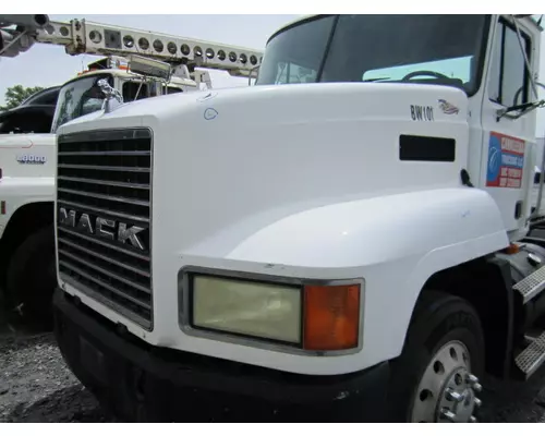 MACK CH613 1990-2006 HOOD