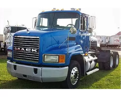 MACK CH613 1990-2006 HOOD