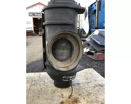 MACK CH613 AIR CLEANER