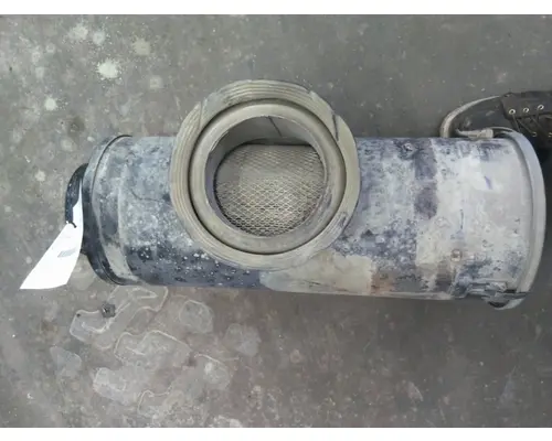 MACK CH613 AIR CLEANER