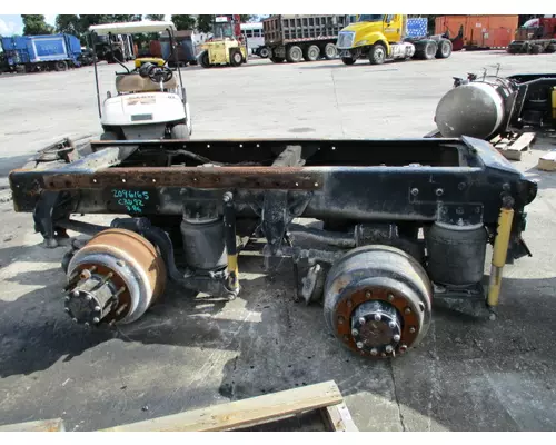 MACK CH613 AXLE HOUSING, REAR (FRONT)