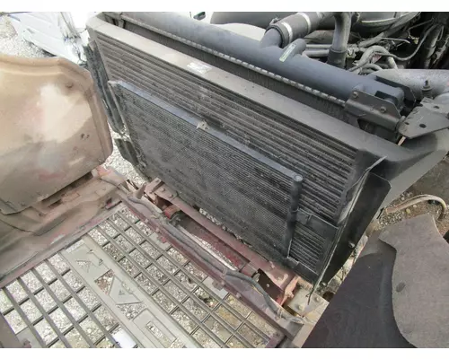 MACK CH613 Air Conditioner Condenser