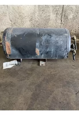 MACK CH613 Air Tank