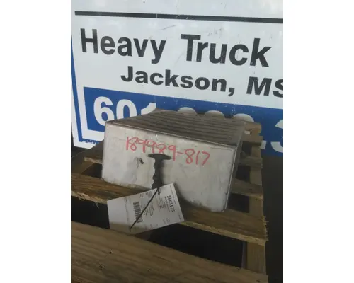 MACK CH613 BATTERY BOX COVER