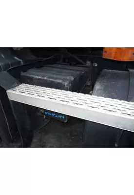 MACK CH613 BATTERY BOX