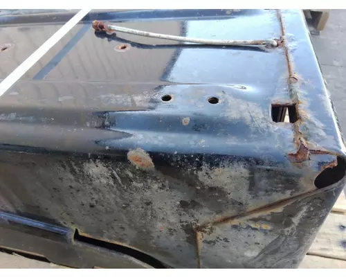 MACK CH613 BATTERY BOX