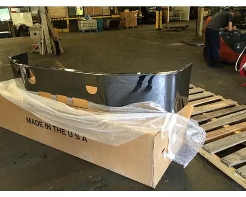 MACK CH613 BUMPER ASSEMBLY, FRONT