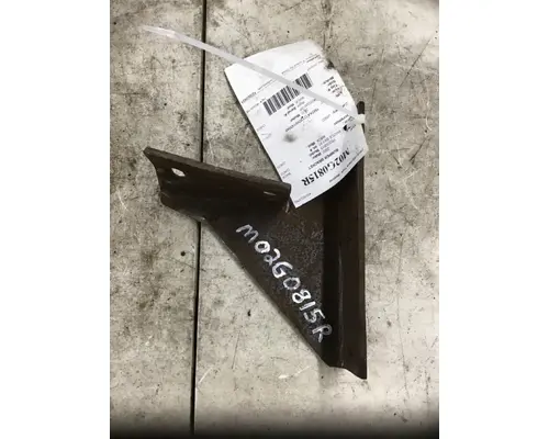 MACK CH613 BUMPER BRACKET
