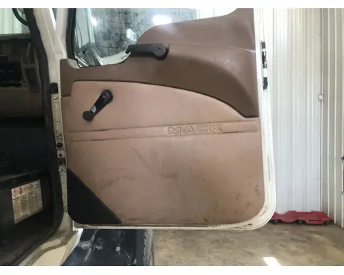 MACK CH613 Body, Misc. Parts