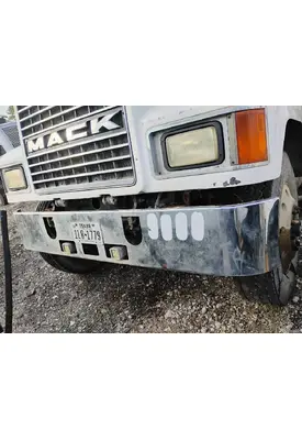 MACK CH613 Bumper Assembly, Front