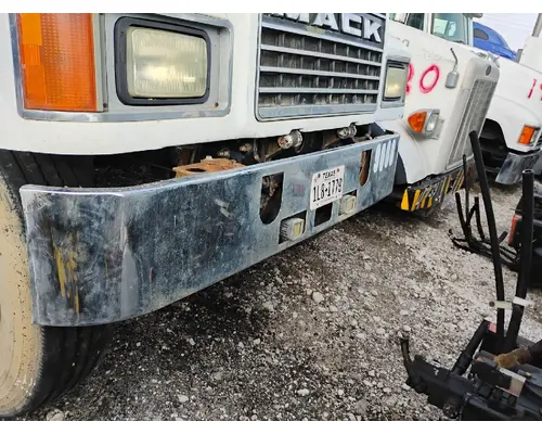 MACK CH613 Bumper Assembly, Front