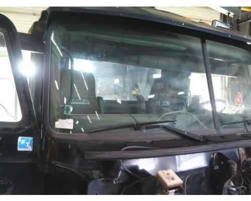 MACK CH613 CAB