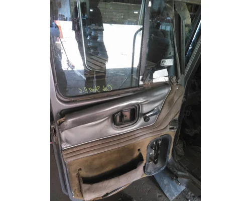 MACK CH613 CAB