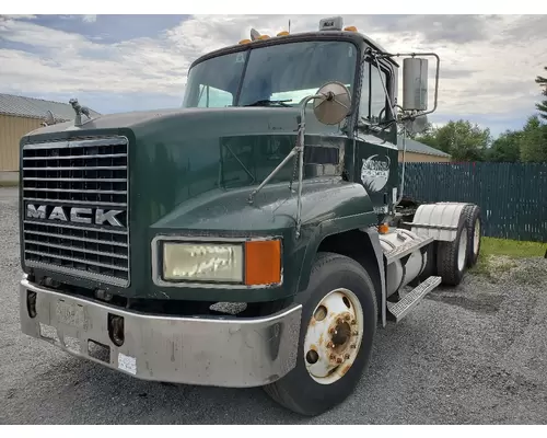 MACK CH613 COMPLETE VEHICLE