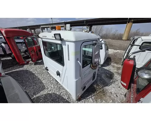 MACK CH613 Cab Assembly