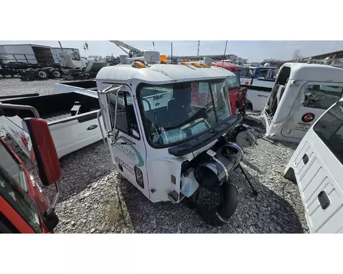 MACK CH613 Cab Assembly