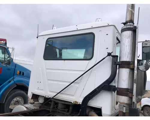 MACK CH613 Cab Assembly