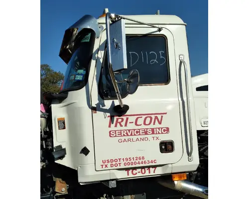 MACK CH613 Cab Assembly