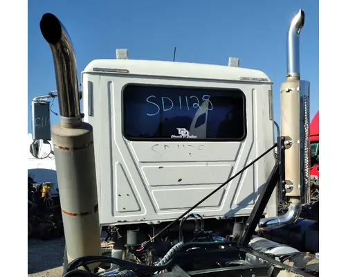 MACK CH613 Cab Assembly