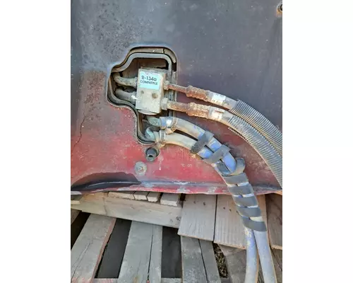 MACK CH613 Cab Mount