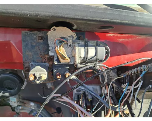 MACK CH613 Cab Mount