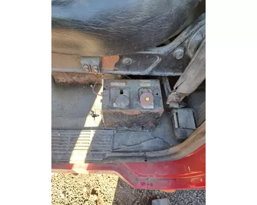 MACK CH613 Cab Mount