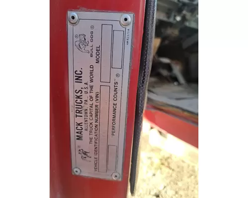 MACK CH613 Cab Mount